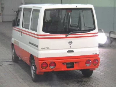 Nissan CLIPPER VAN