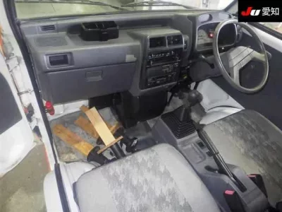 Mitsubishi MINICAB TRUCK