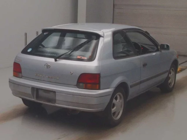 Toyota COROLLA2
