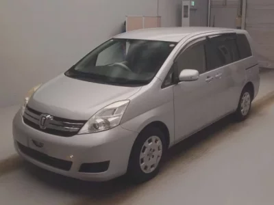 Toyota ISIS