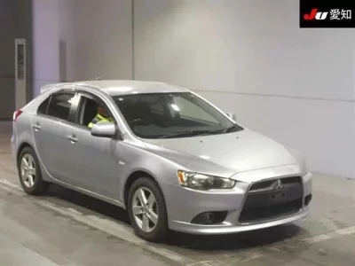 Mitsubishi GALANT FORTIS