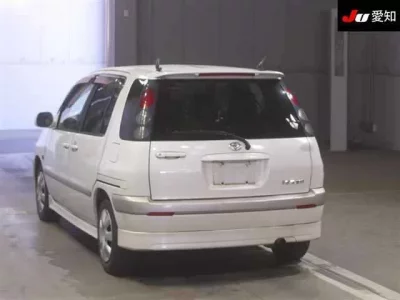 Toyota RAUM