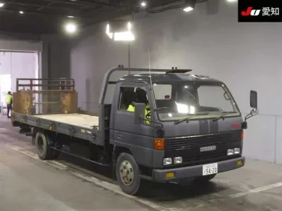 Mazda TITAN