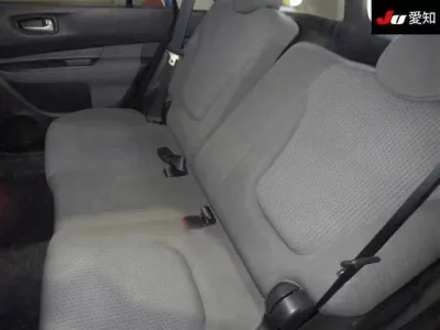 Nissan WINGROAD