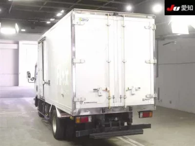 Isuzu TRUCK