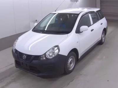Nissan AD