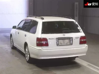 Toyota CROWN ESTATE