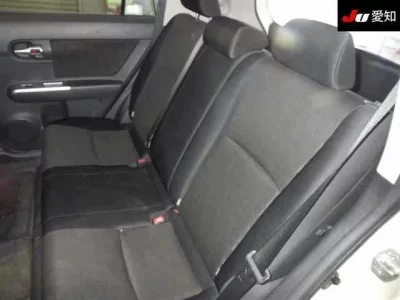 Toyota COROLLA RUMION