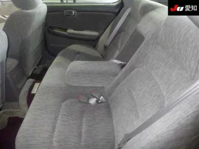 Nissan LAUREL