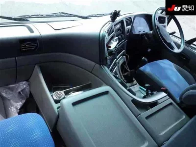 Nissan QUON