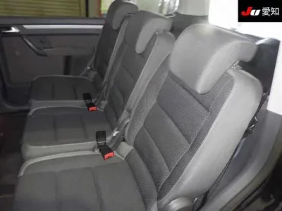 Volkswagen GOLF TOURAN