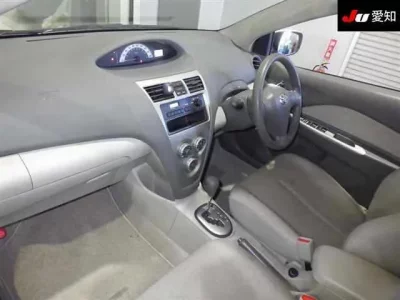 Toyota BELTA