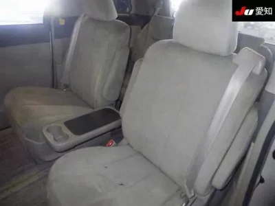 Toyota ESTIMA HYBRID