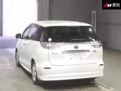 Toyota ESTIMA HYBRID