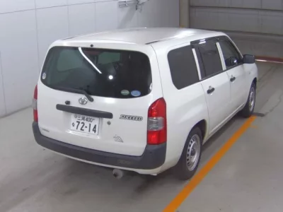 Toyota SUCCEED