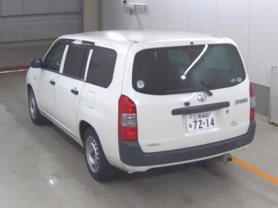 Toyota SUCCEED