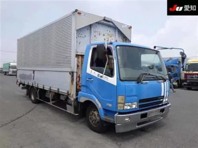 Mitsubishi FUSO FIGHTER