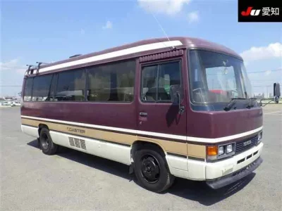 Toyota COASTER