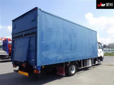 Nissan UD SERIES