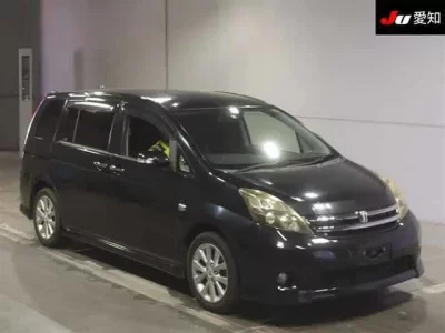 Toyota ISIS