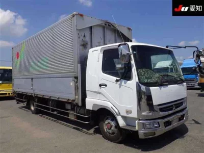 Mitsubishi FUSO FIGHTER