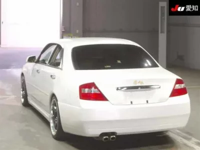 Nissan CEDRIC