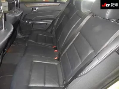 Mercedes-Benz E CLASS WAGON