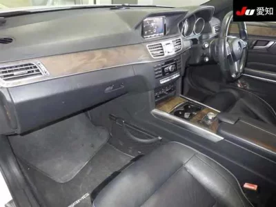 Mercedes-Benz E CLASS WAGON