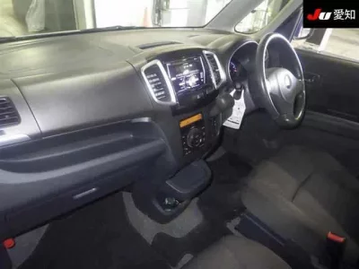 Mitsubishi DELICA D2