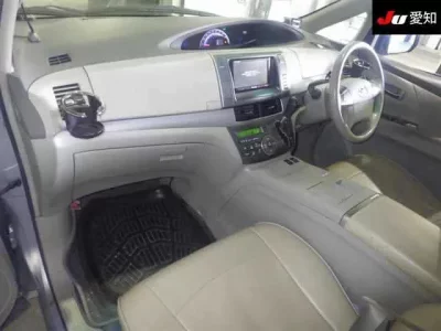 Toyota ESTIMA HYBRID