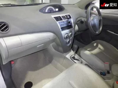Toyota BELTA