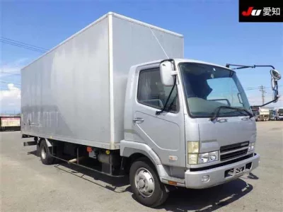 Mitsubishi FUSO FIGHTER