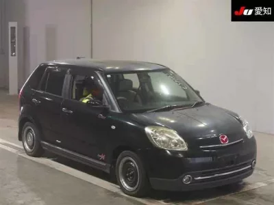 Mazda VERISA
