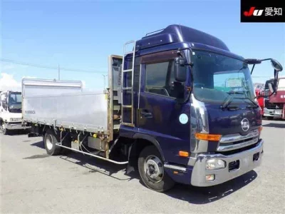 Nissan CONDOR