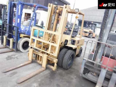 KOMATSU FORKLIFT