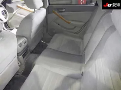 Nissan STAGEA