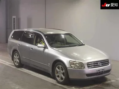 Nissan STAGEA