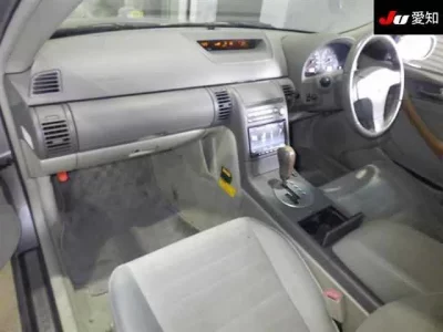 Nissan STAGEA