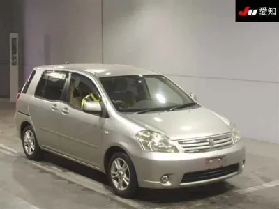 Toyota RAUM