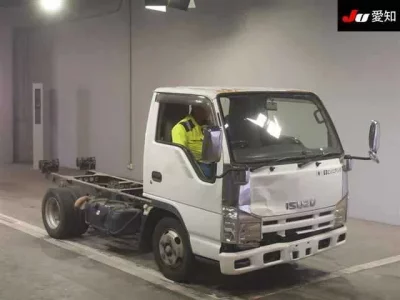Isuzu ELF