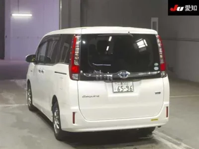 Toyota ESQUIRE
