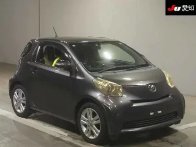 Toyota IQ