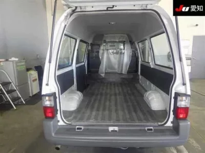 Mazda BONGO VAN