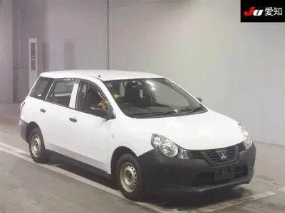 Mitsubishi LANCER VAN