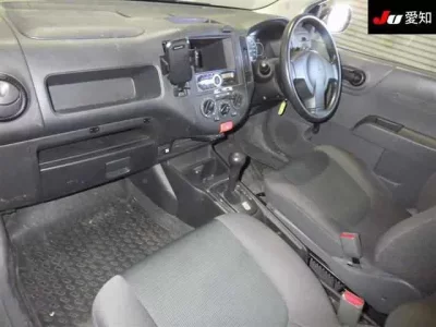 Mitsubishi LANCER VAN