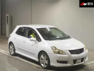 Toyota BLADE