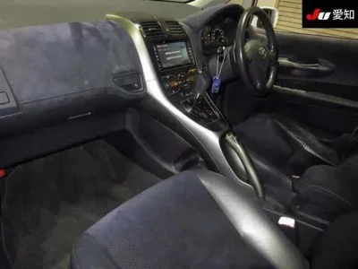 Toyota BLADE