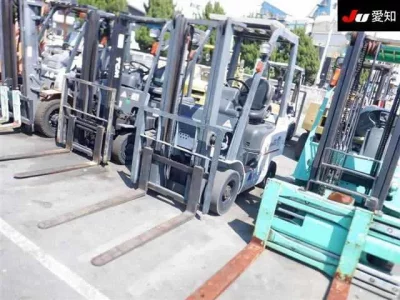 Nissan FORKLIFT