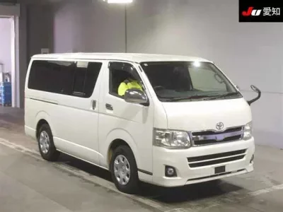 Toyota REGIUS ACE VAN