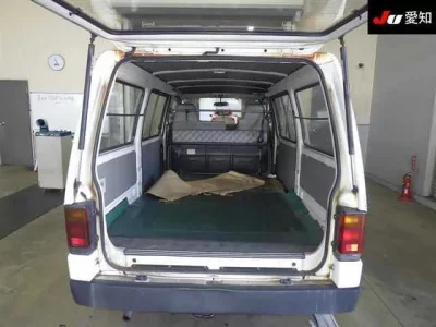 Mazda BONGO VAN